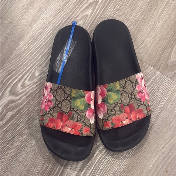 Gucci Women's Floral GG Slide Sandals - Black and Multicolor - Picture 1 of 5